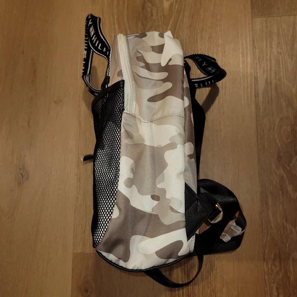 Tommy Hilfiger Womens Camo Backpack With Pouch New